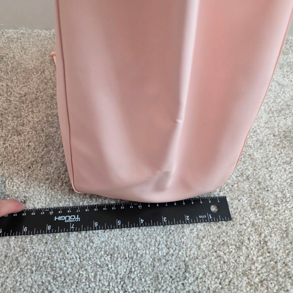 Ralph Lauren Light Pink Bucket Bag - Picture 10 of 11